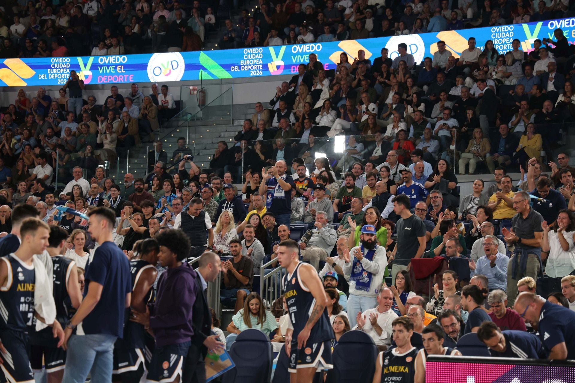 El Alimerka Oviedo Baloncesto debuta con derrota en el Palacio de los Deportes