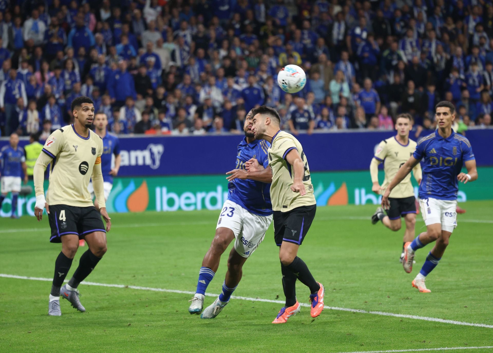 Las mejores jugadas del Real Oviedo - Barcelona