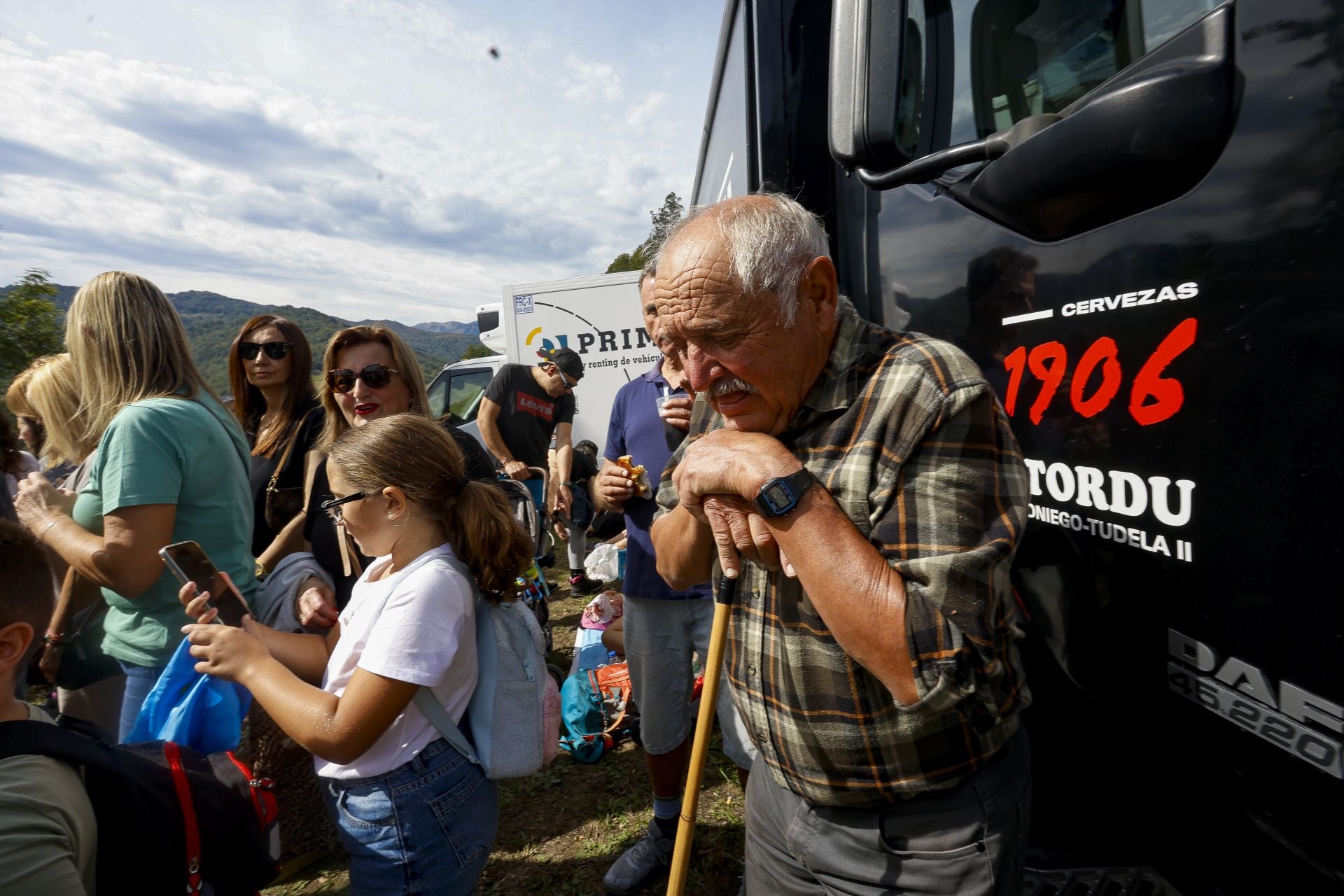 Los Mártires de Valdecuna llenan Mieres de tradición y celebración