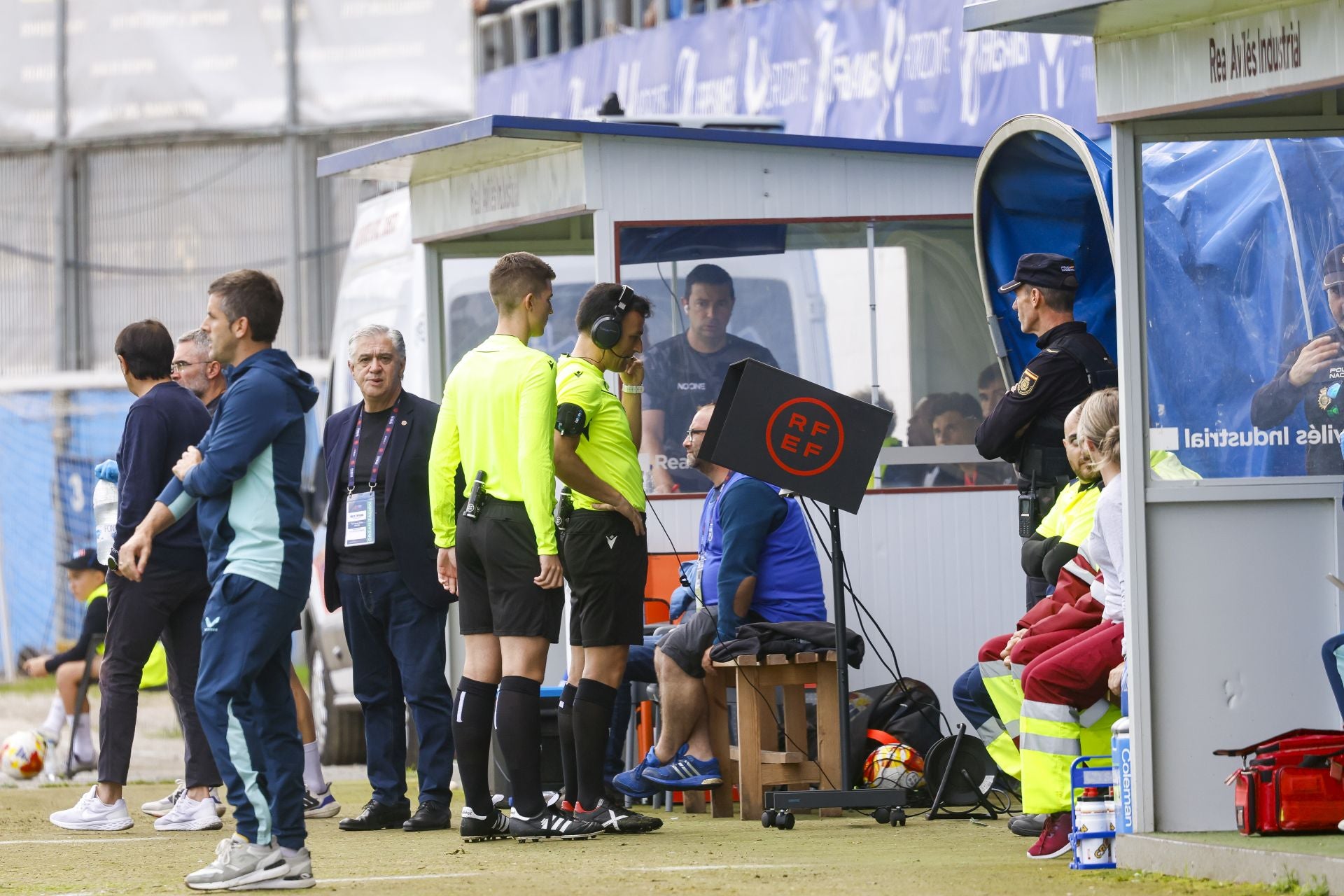 Las imágenes de la remontada del Real Avilés ante el Bilbao Athletic