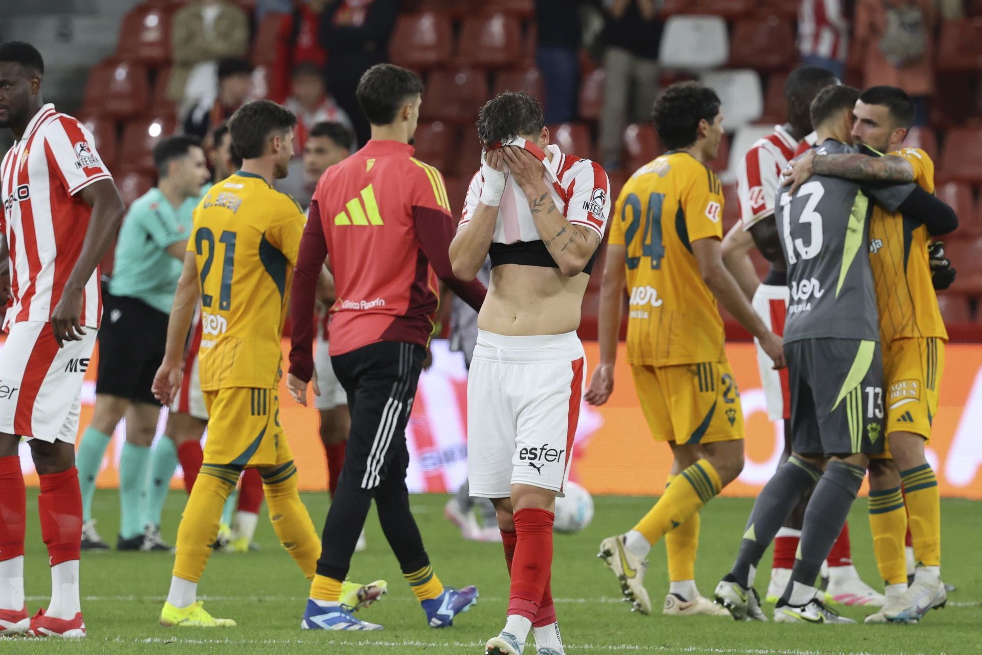 Las mejores imágenes del Sporting de Gijón - Albacete