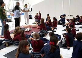 El taller de reanimación para celebrar el Día del Corazón en el Palacio de Congresos.