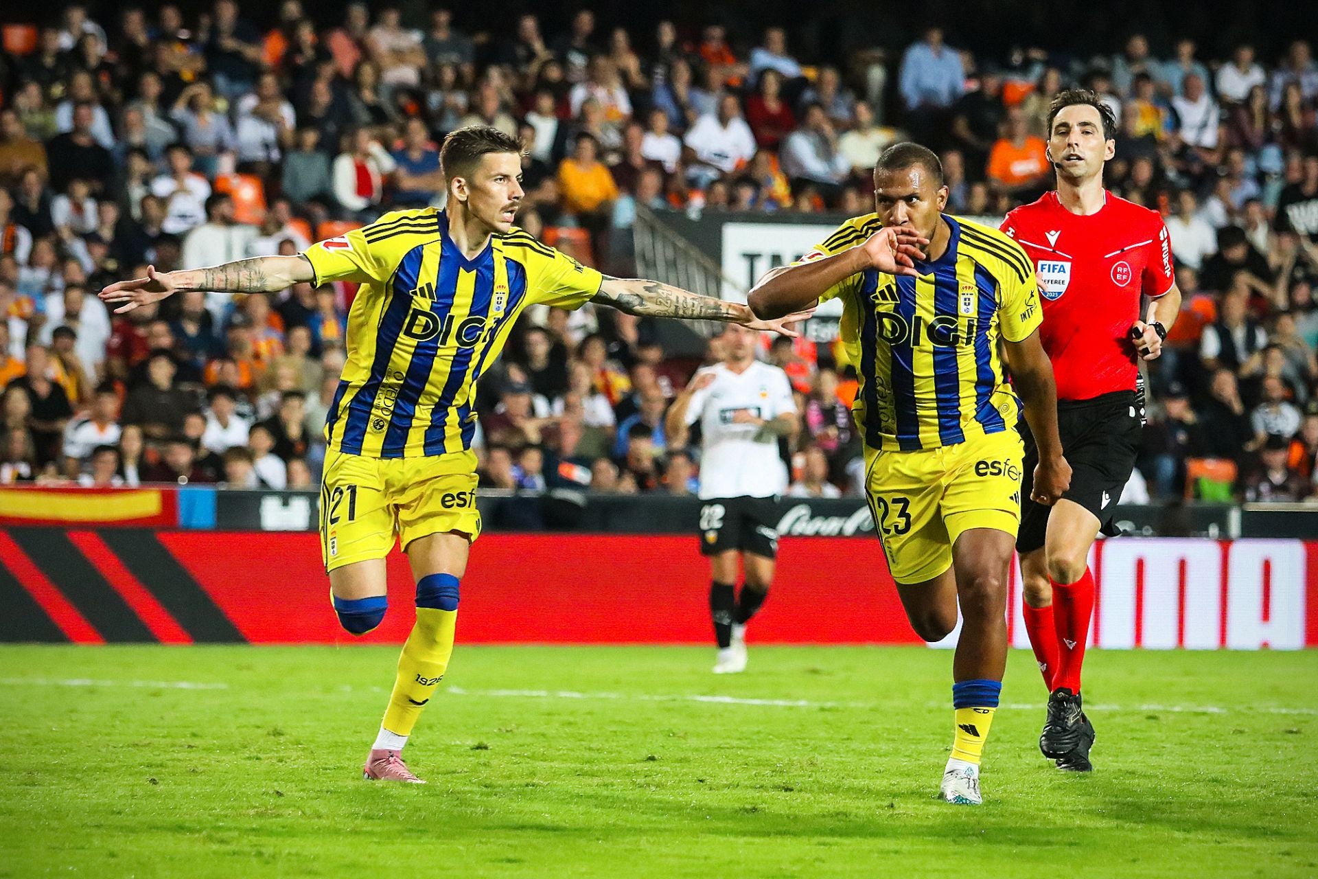 Las mejores jugadas de la remontada del Real Oviedo en Valencia