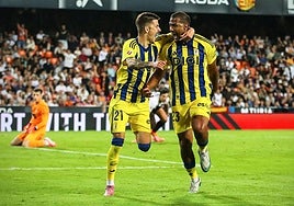 Ilic y Rondón, autores de los goles de la remontada del Real Oviedo.