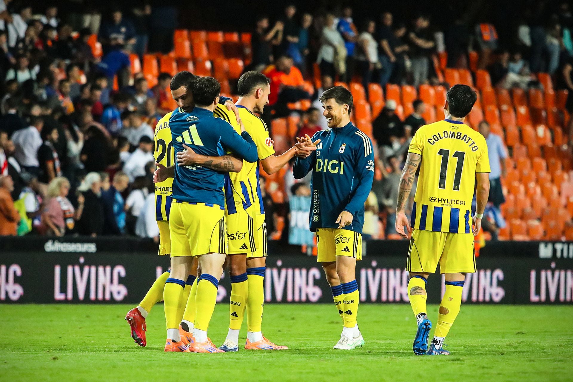 Las mejores jugadas de la remontada del Real Oviedo en Valencia