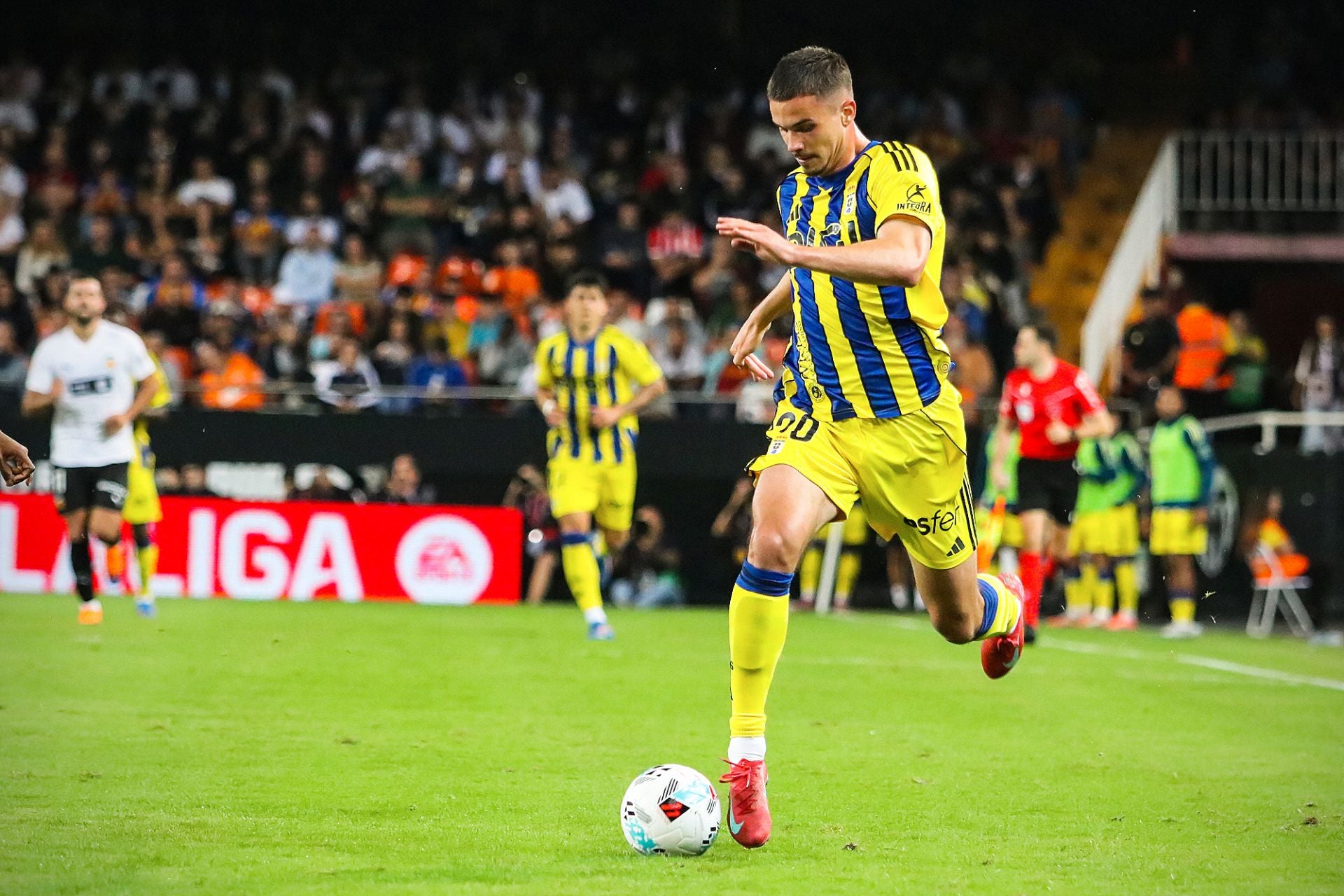 Las mejores jugadas de la remontada del Real Oviedo en Valencia