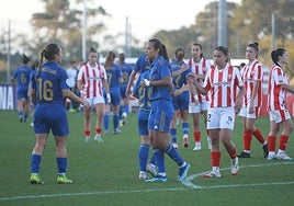 Una jugada en el derbi asturiano.