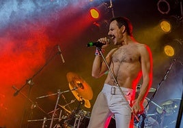 Actuación de God Save The Queen.