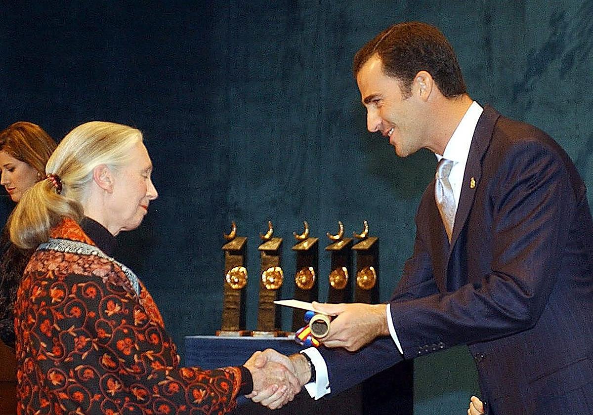 El paso de Jane Goodall por Asturias, en imágenes