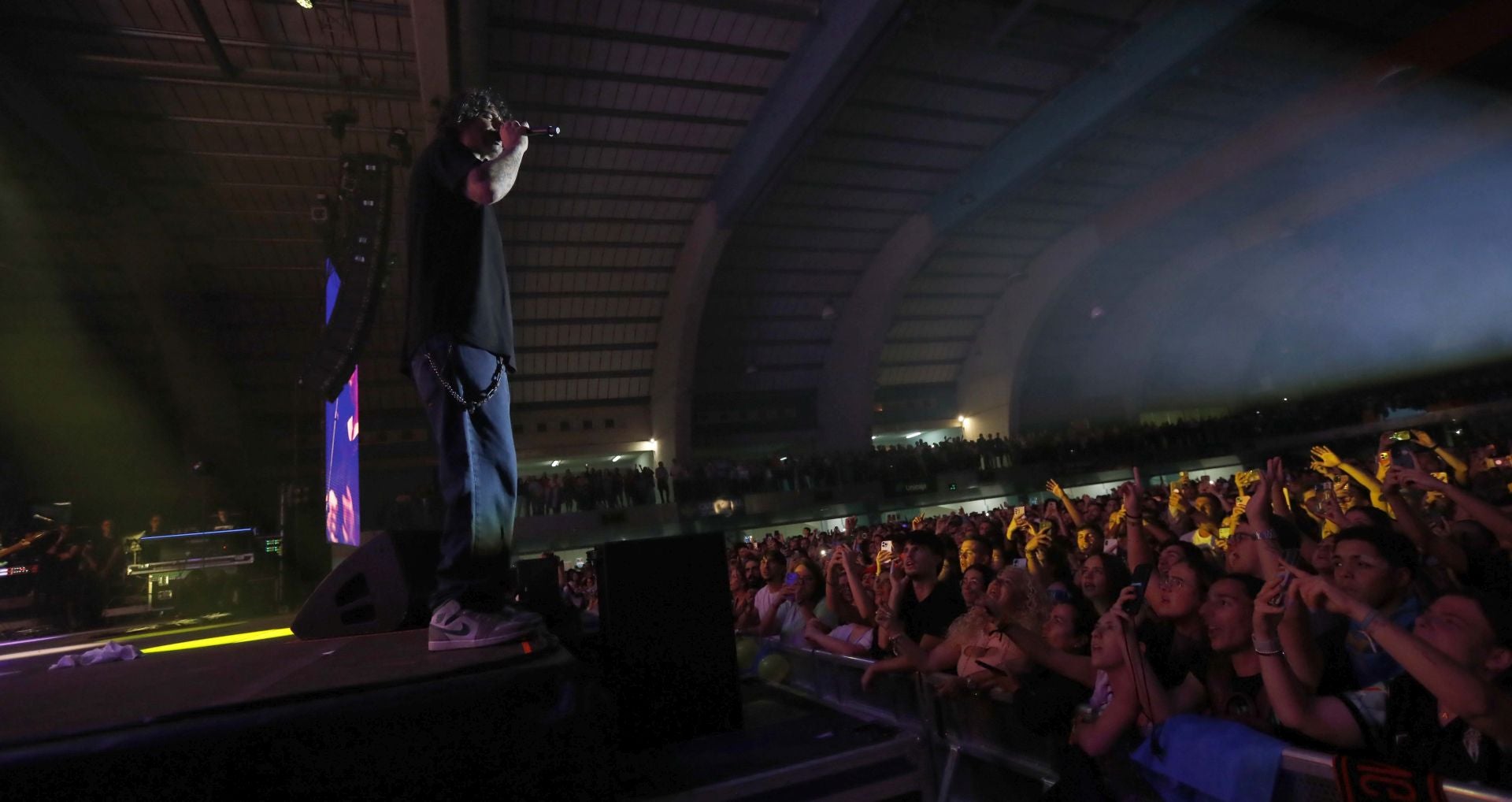 Melendi arrasa en su regreso a Avilés veinte años después