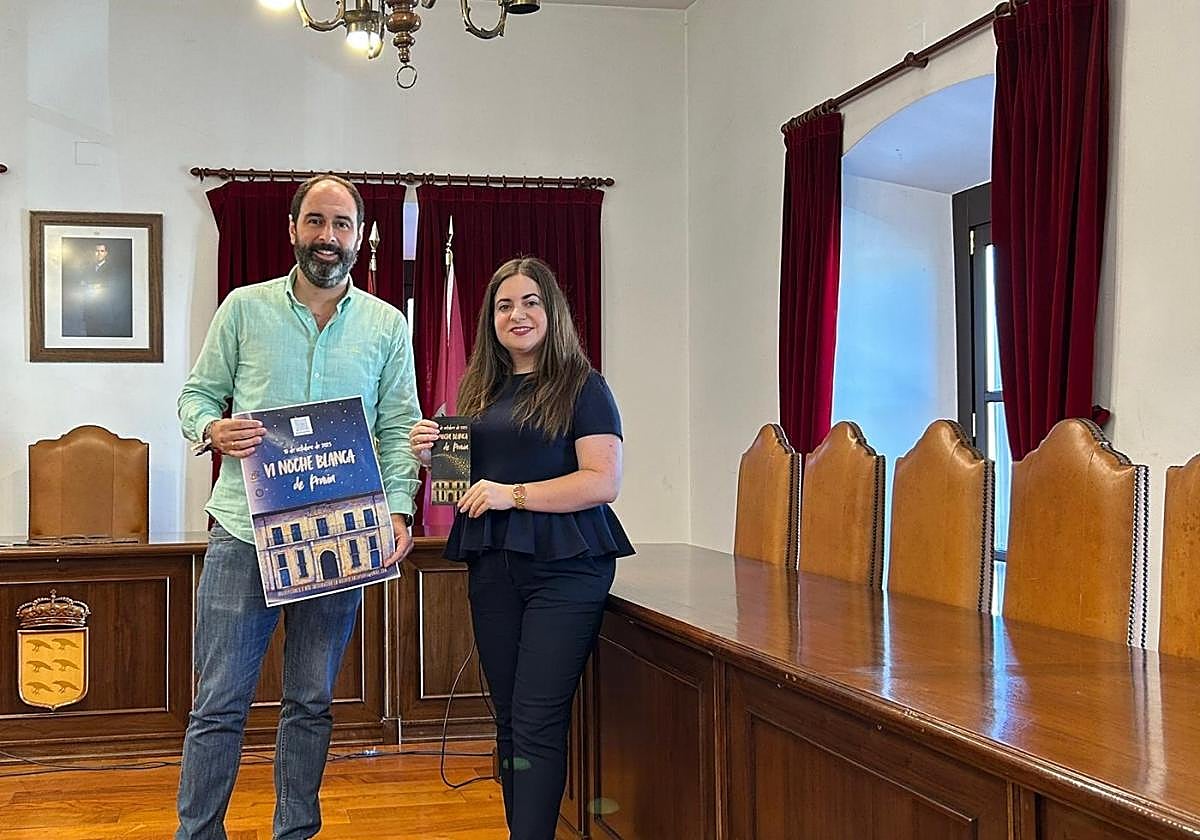 David Álvarez y Carolina Fernández en la presentación.