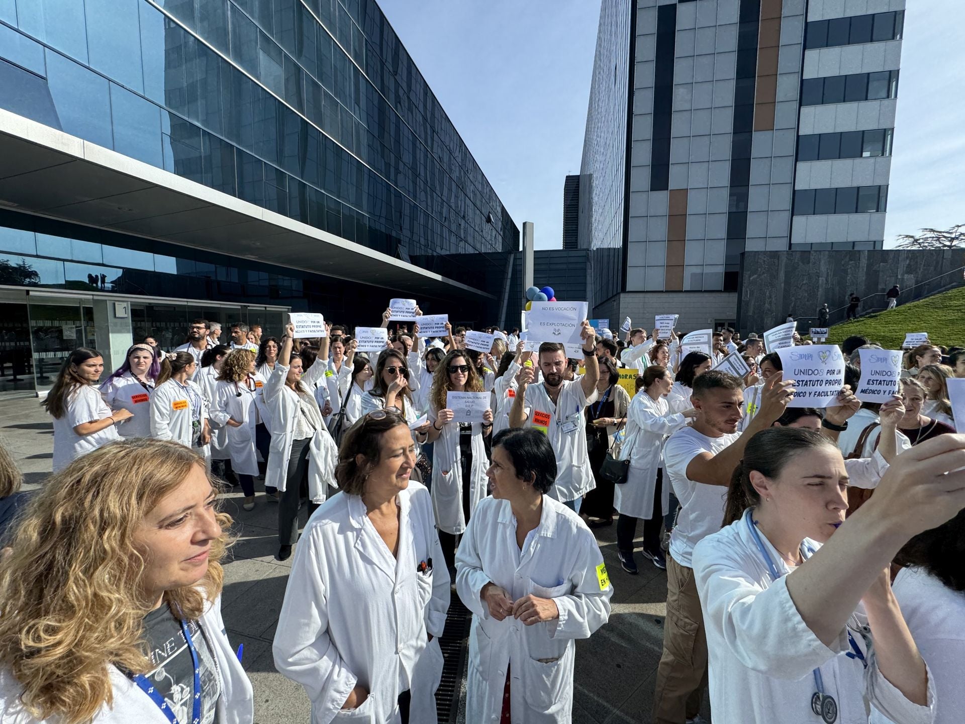 Protesta en el Hospital Universitario Central de Asturias (HUCA)