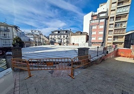 La techumbre de la plaza de abastos de la capital naviega.