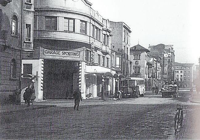 Detalle de las cerchas y el lucernario que hay que preservar.