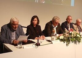 Por la izquierda, Fidel García, Montserrat López, Manuel Nevares, Julio Vallaure y José Murall.