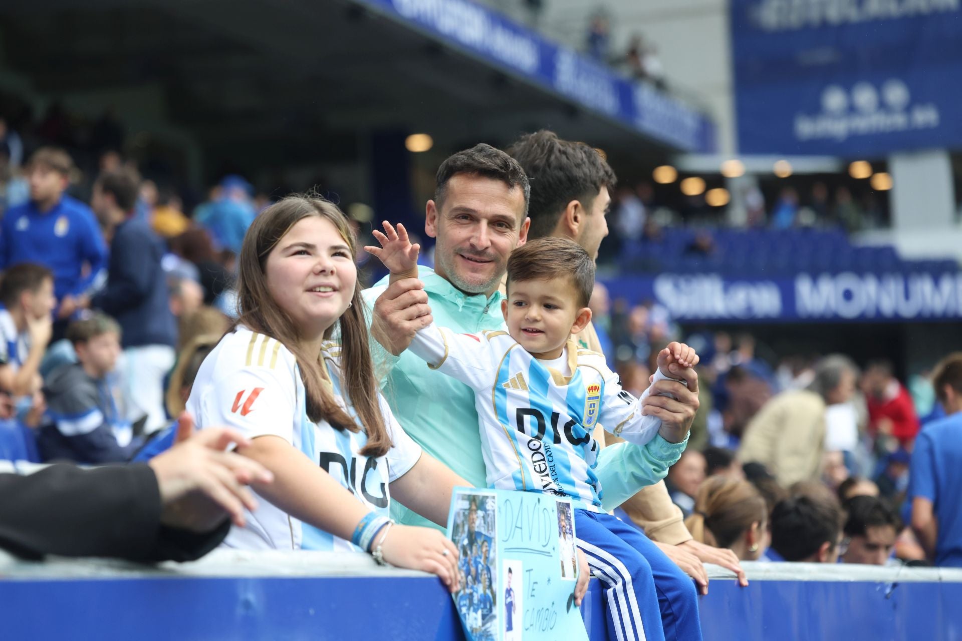 ¿Estuviste en el Real Oviedo - Levante? ¡Búscate!