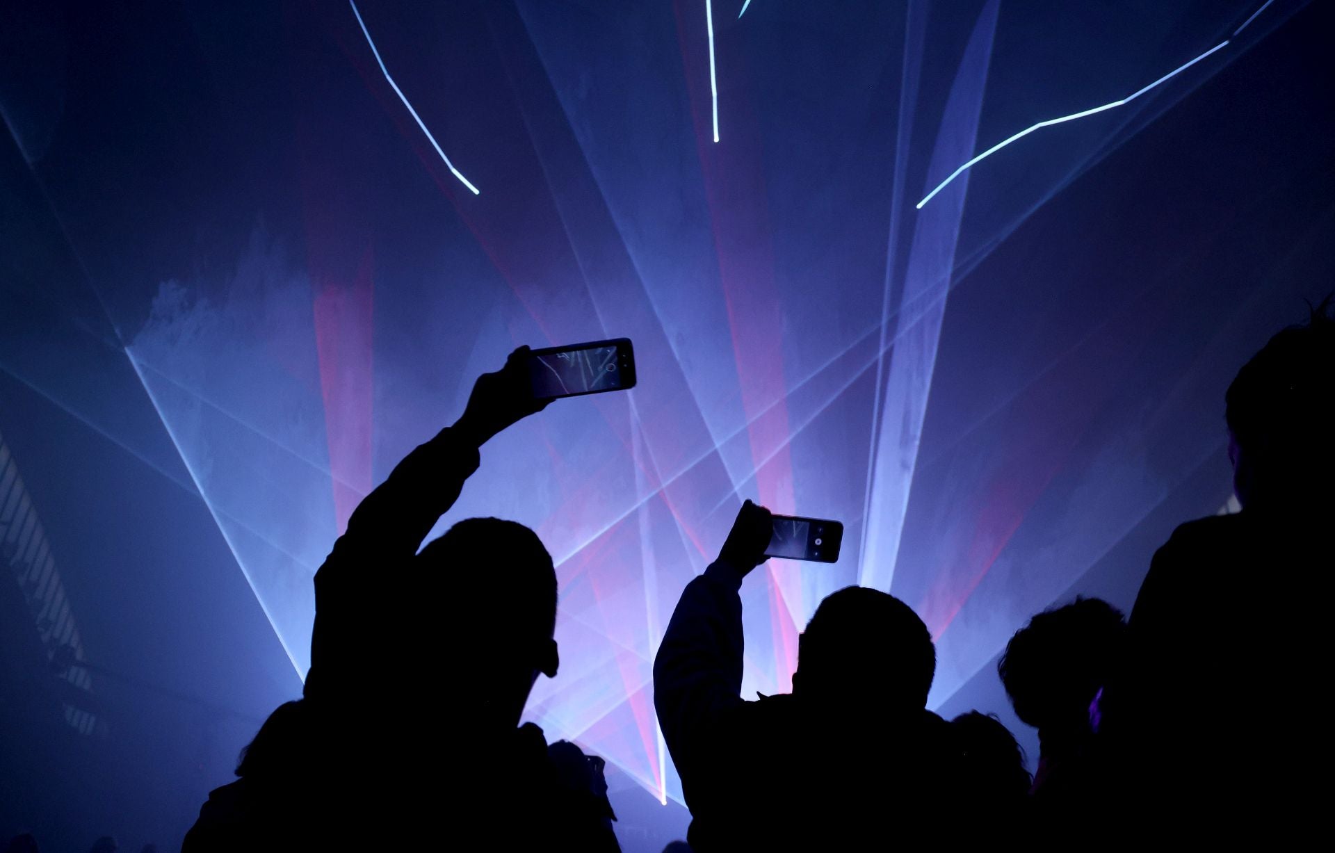 Oviedo brilla en su Noche Blanca, en imágenes