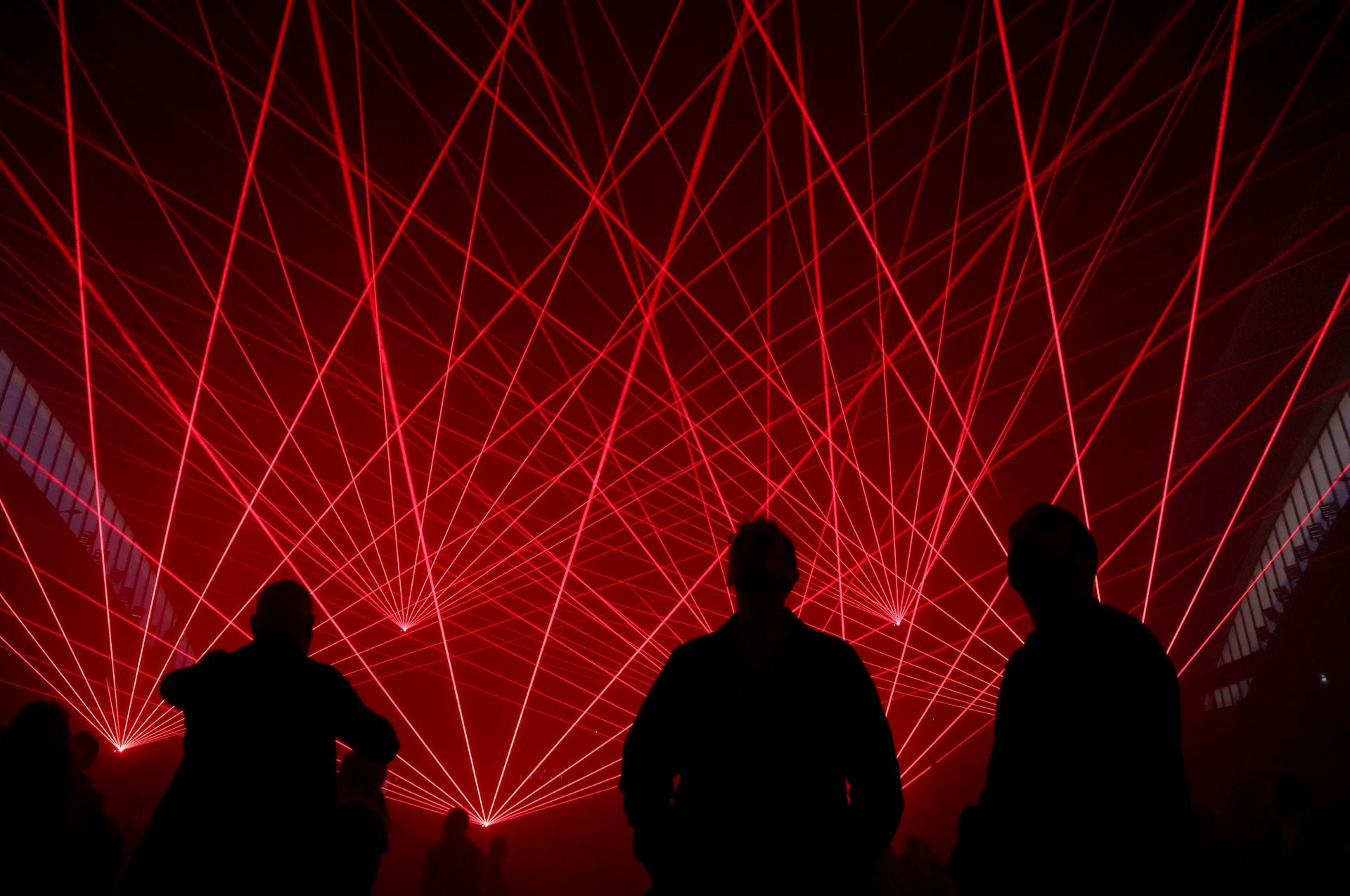 Oviedo brilla en su Noche Blanca, en imágenes