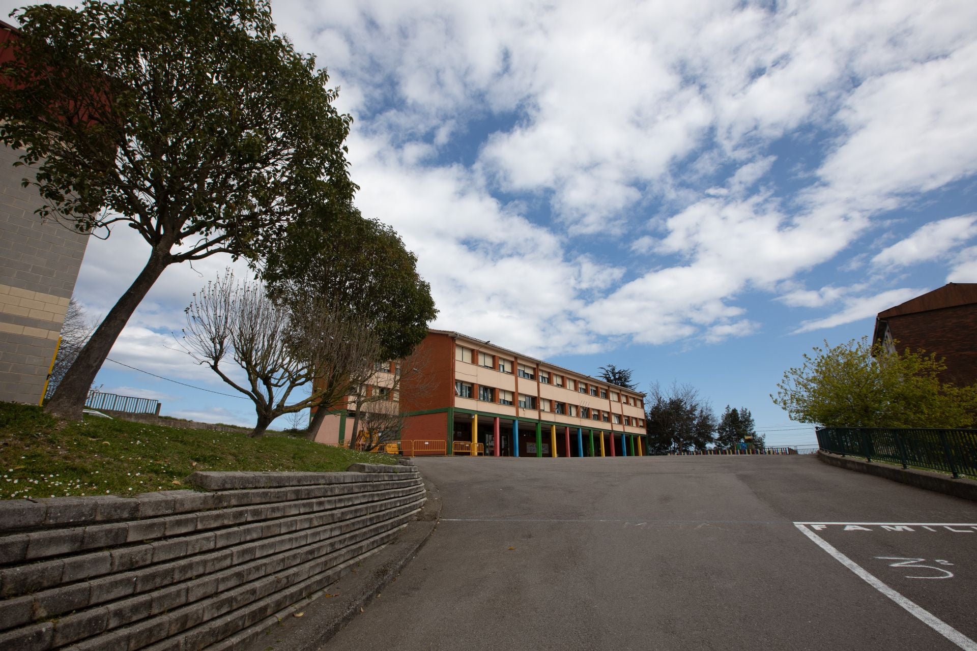 Construcción de un nuevo polideportivo