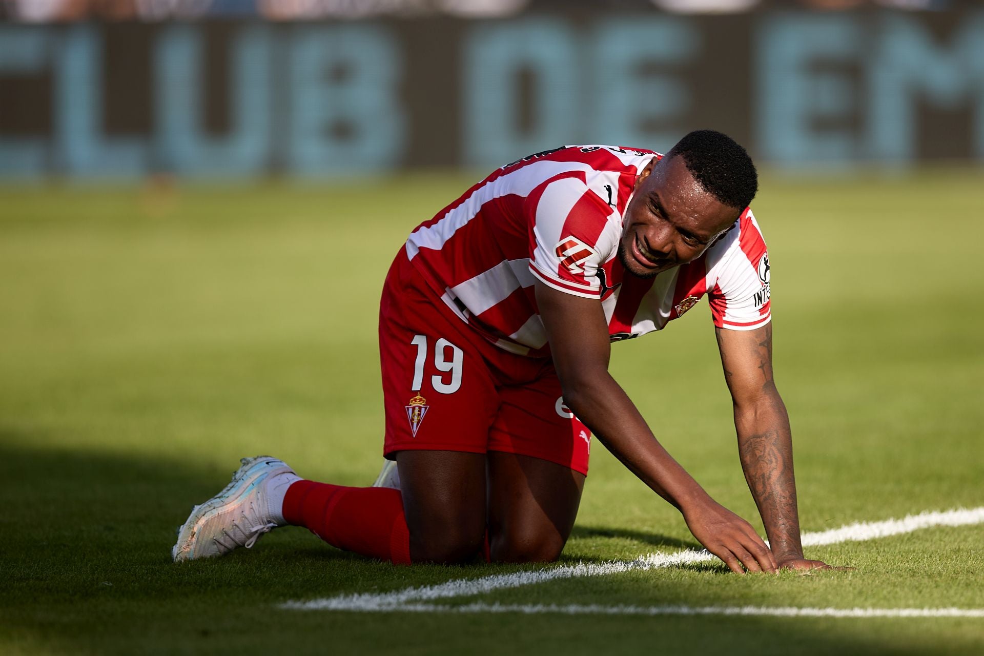 Las mejores jugadas del Castellón-Sporting, en imágenes