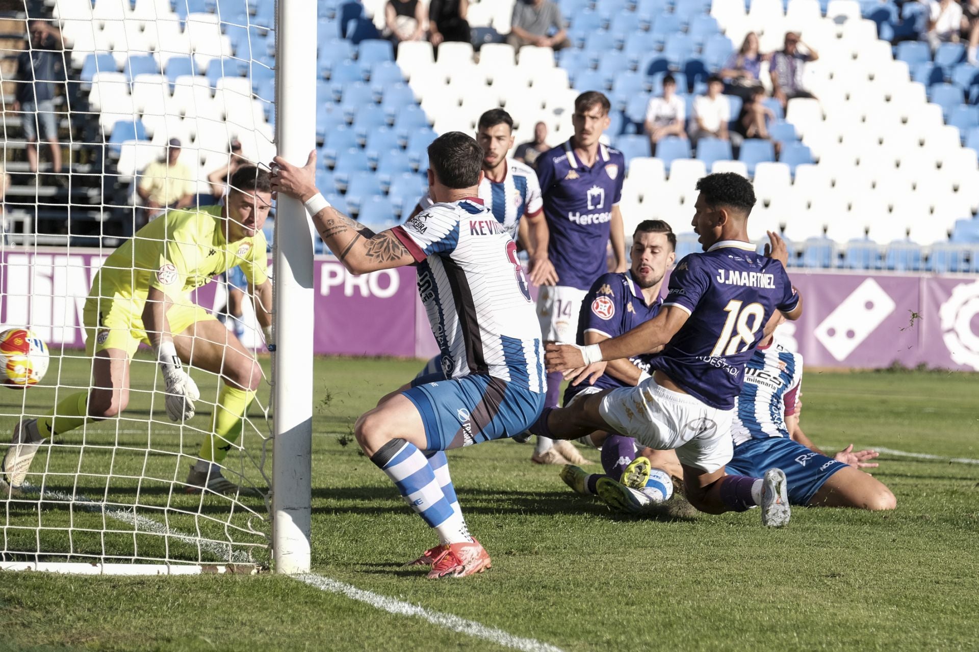 Las mejores imágenes del Guadalajara-Real Avilés