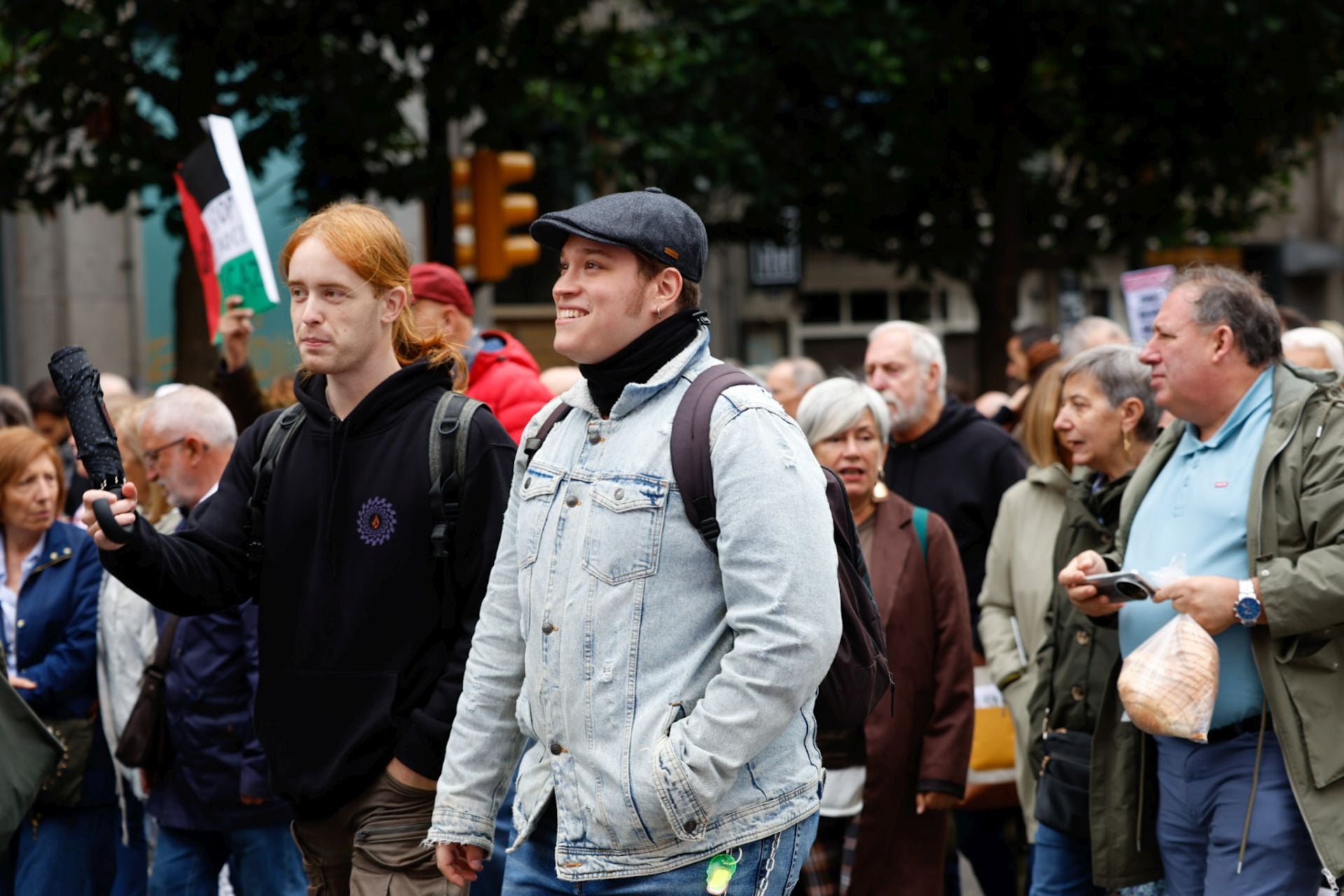 Las imágenes que deja la multitudinaria manifestación propalestina en Gijón