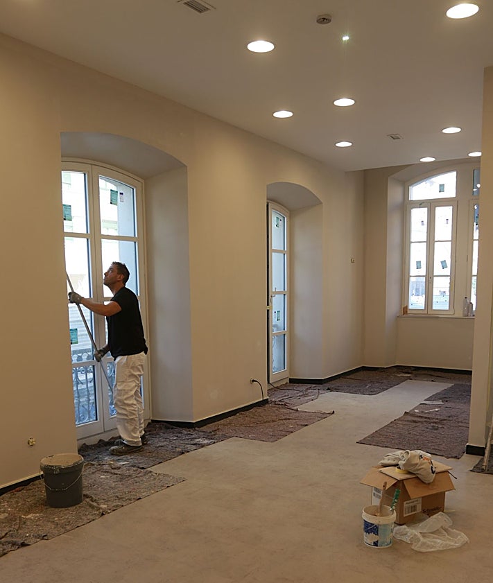 Imagen secundaria 2 - El nuevo albergue de peregrinos de Gijón encara sus dos últimas semanas de obra