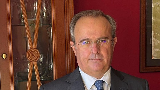 Javier Junceda muestra la vía para una Asturias con futuro