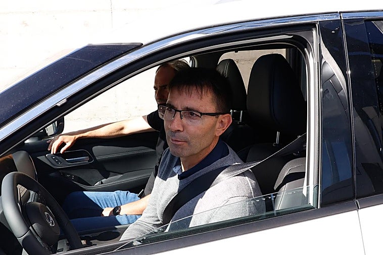 Asier Garitano, esta mañana a su salida de Mareo.