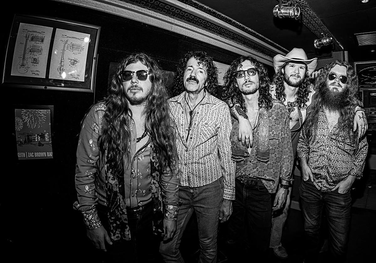 Imagen del grupo Hippies and Cowboys.