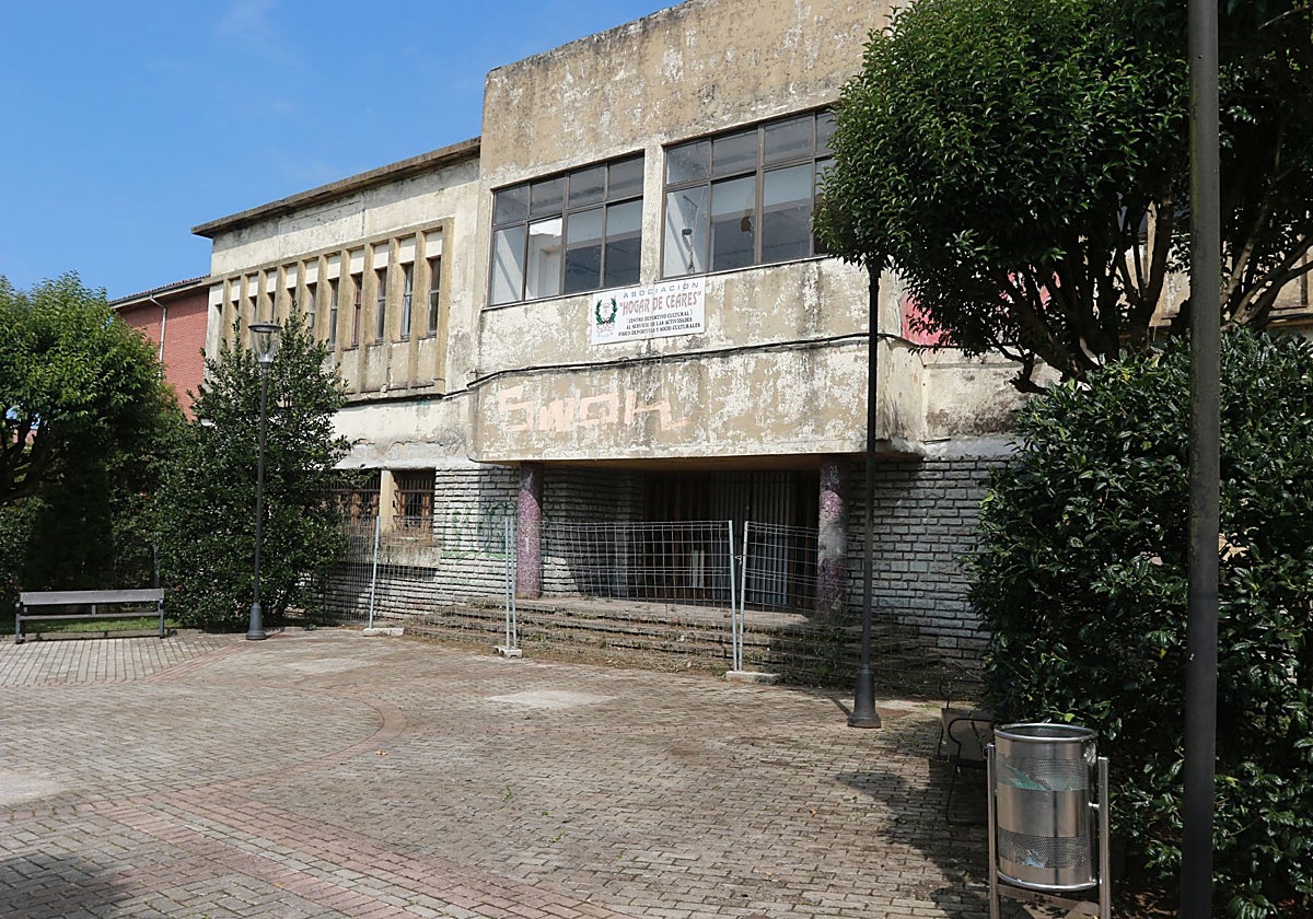 Estado actual del Hogar de Ceares, tras años de abandono.