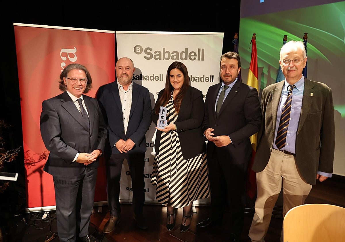 Alfredo Fernández Santos, Balbino Álvarez, Azahara González, Daniel González y José Manuel Lozano.