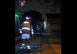 Cinco horas con el 'Cumpleaños feliz' de Parchís a todo volumen obligan a intervenir a los bomberos