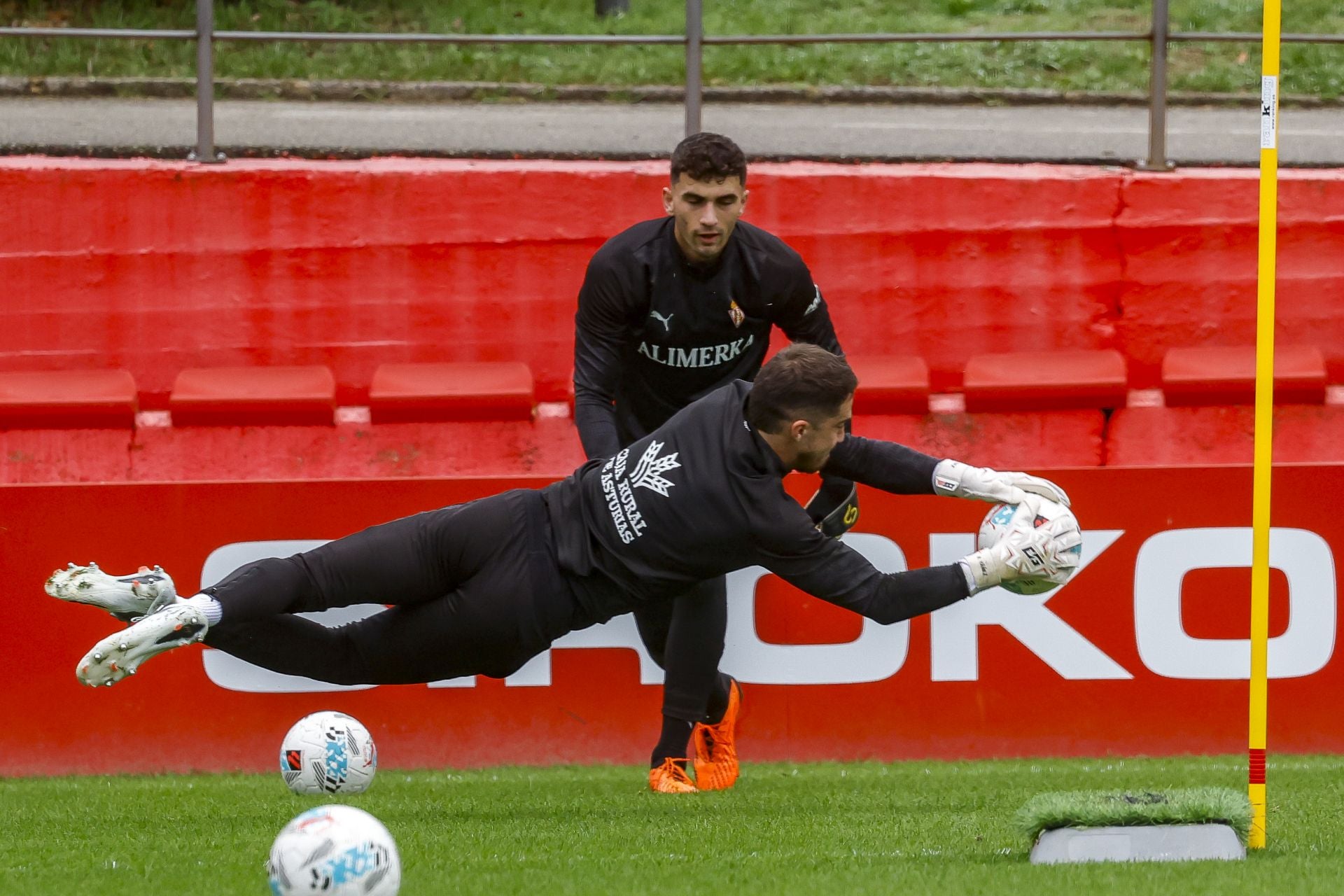 Entrenamiento del Sporting de este jueves 9 de octubre de 2025