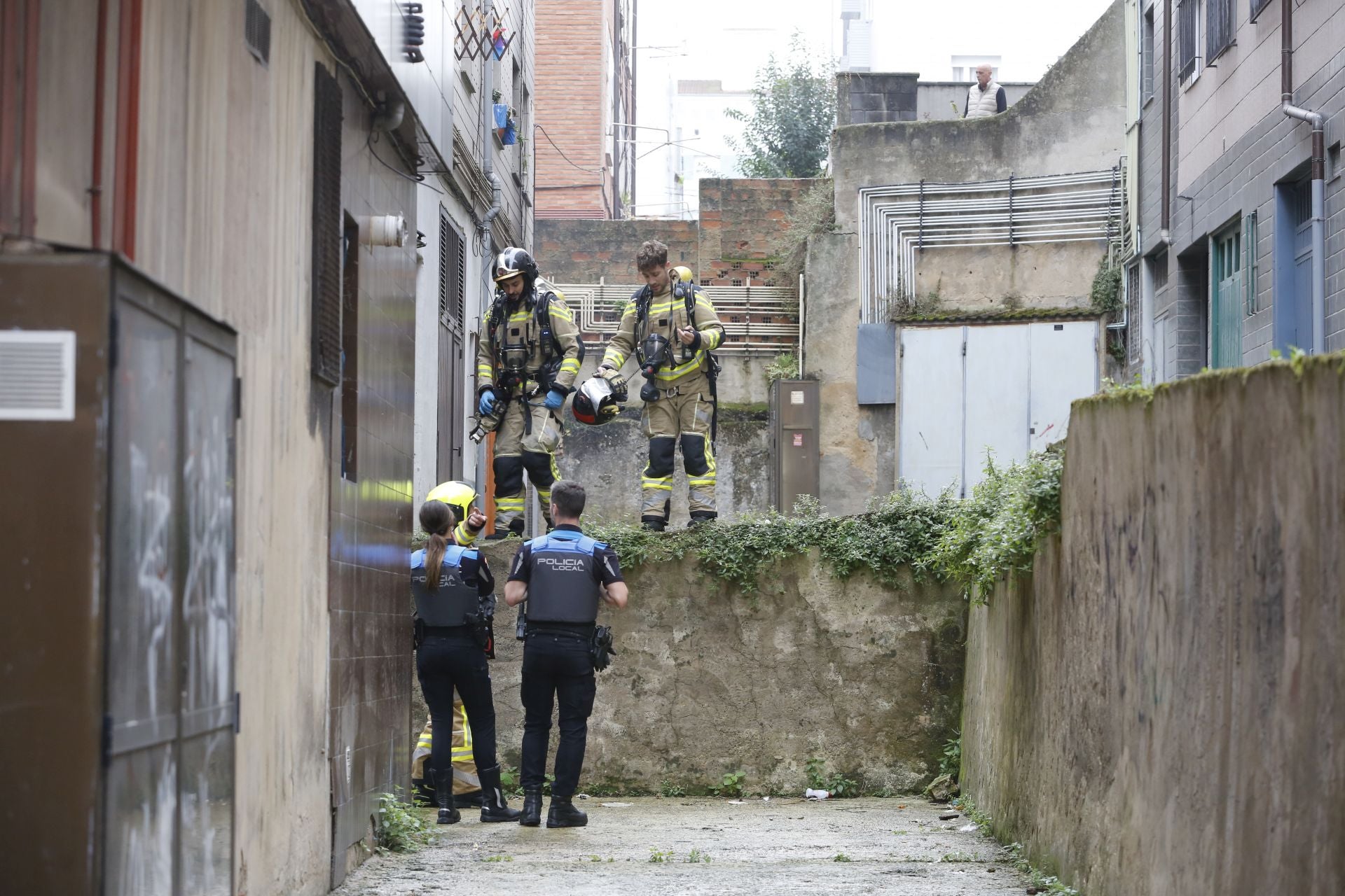 Alarma en El Coto al arder la casa de una vecina problemática