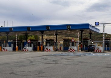 Barbón orilla sus diferencias con el PP y llama a salvar la «unidad interior» de Asturias contra el peaje del Huerna