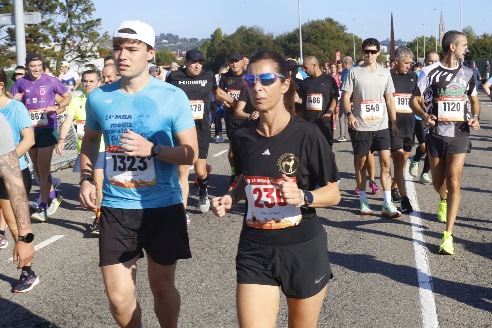 ¿Participaste en la Media Maratón de Gijón? ¡Búscate en las fotos! (1)