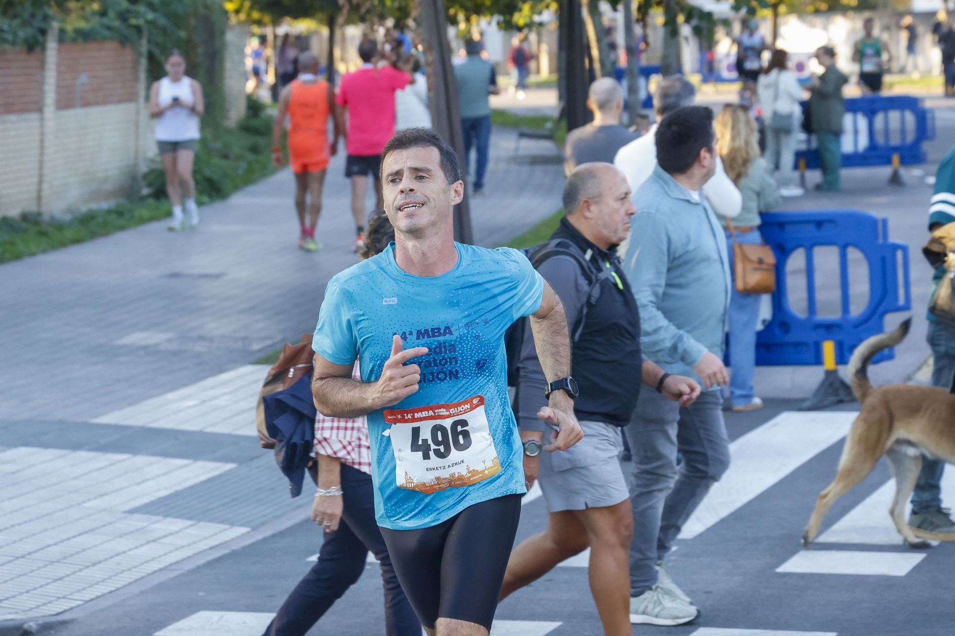 ¿Participaste en la Media Maratón de Gijón? ¡Búscate en las fotos! (2)