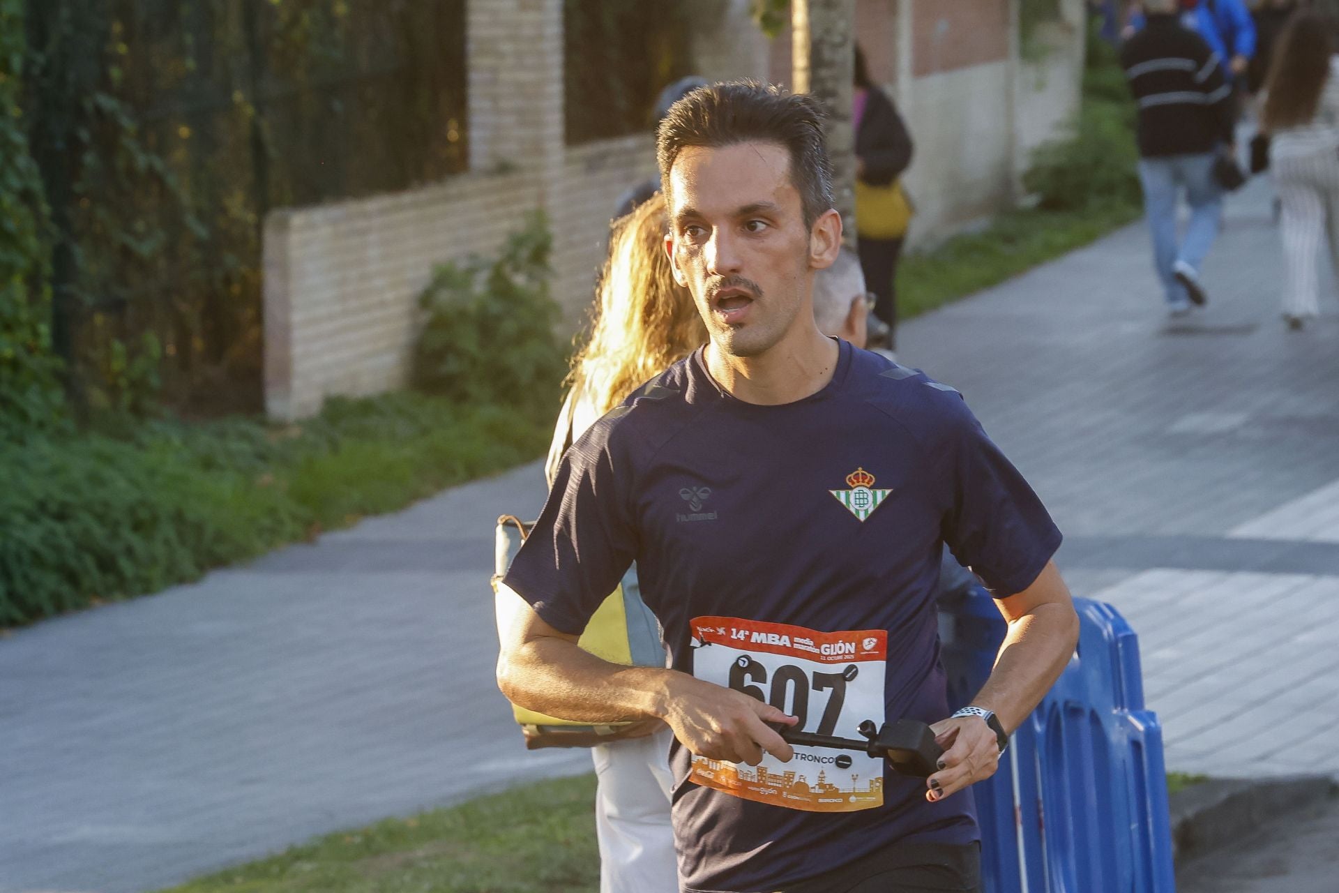 ¿Participaste en la Media Maratón de Gijón? ¡Búscate en las fotos! (2)