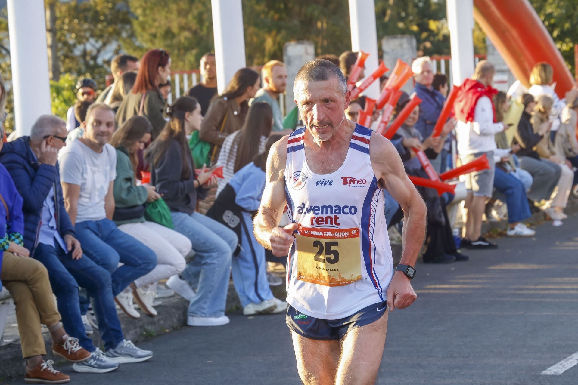 ¿Participaste en la Media Maratón de Gijón? ¡Búscate en las fotos! (2)
