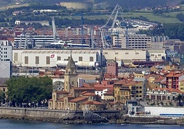 Las instalaciones de El Tallerón, tras la Iglesia de San Pedro.