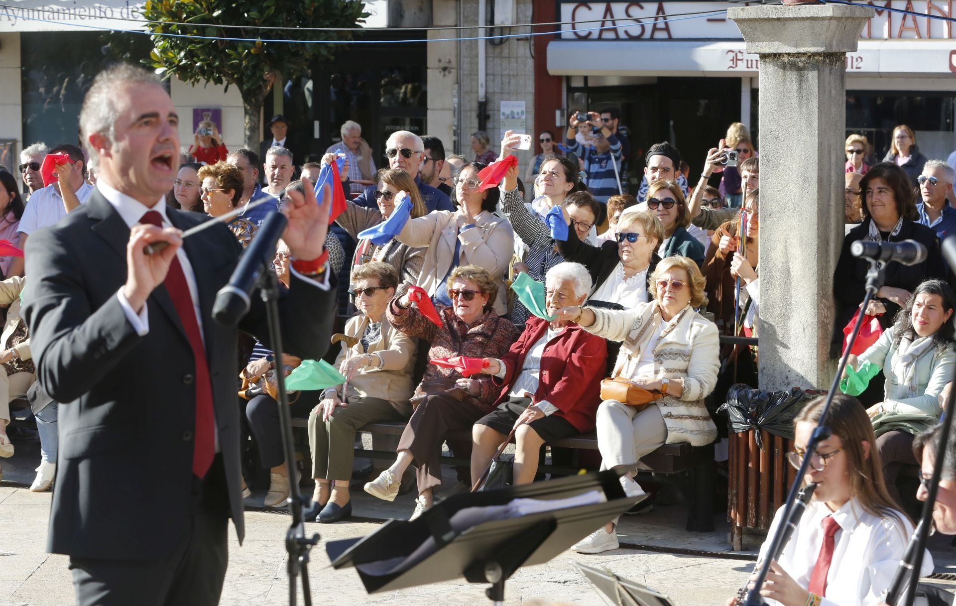 Estas son las carrozas que desfilaron en Villaviciosa