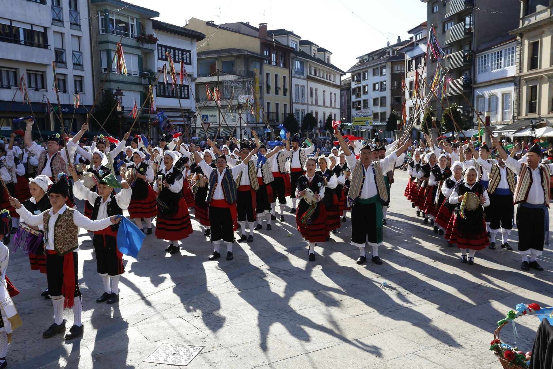 Estas son las carrozas que desfilaron en Villaviciosa