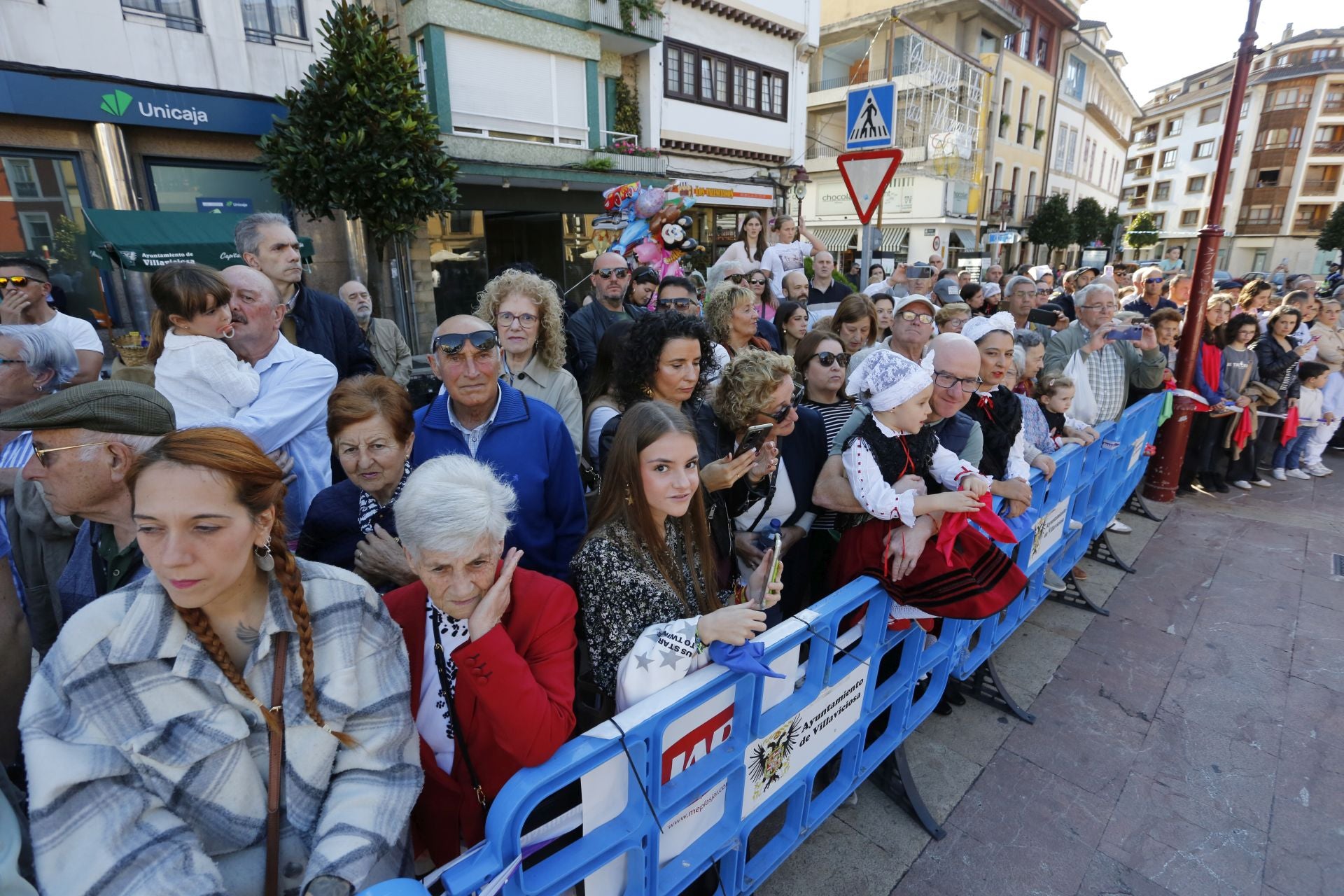 Estas son las carrozas que desfilaron en Villaviciosa