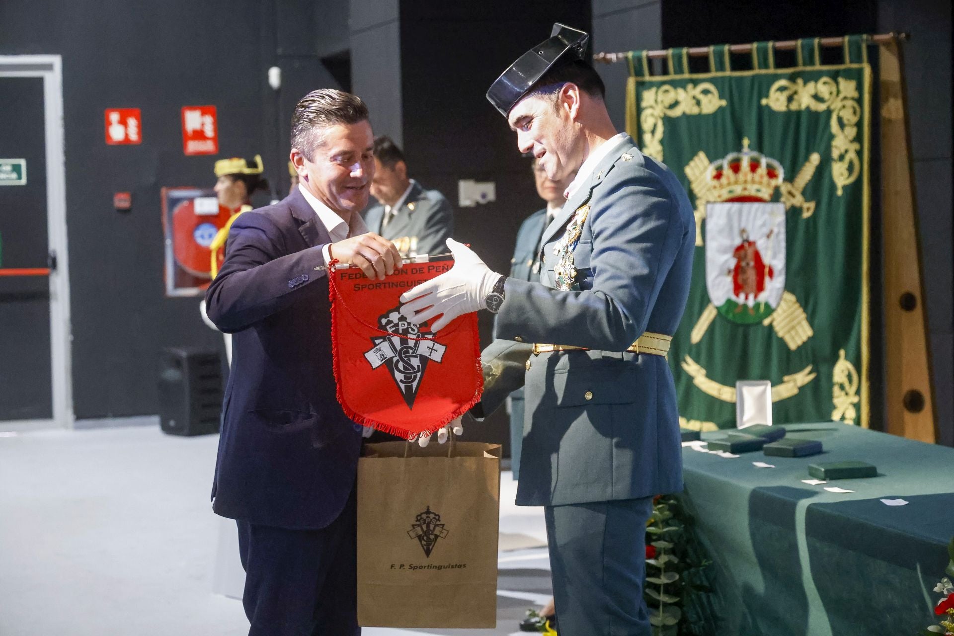 Así celebró Gijón el Día de la Hispanidad