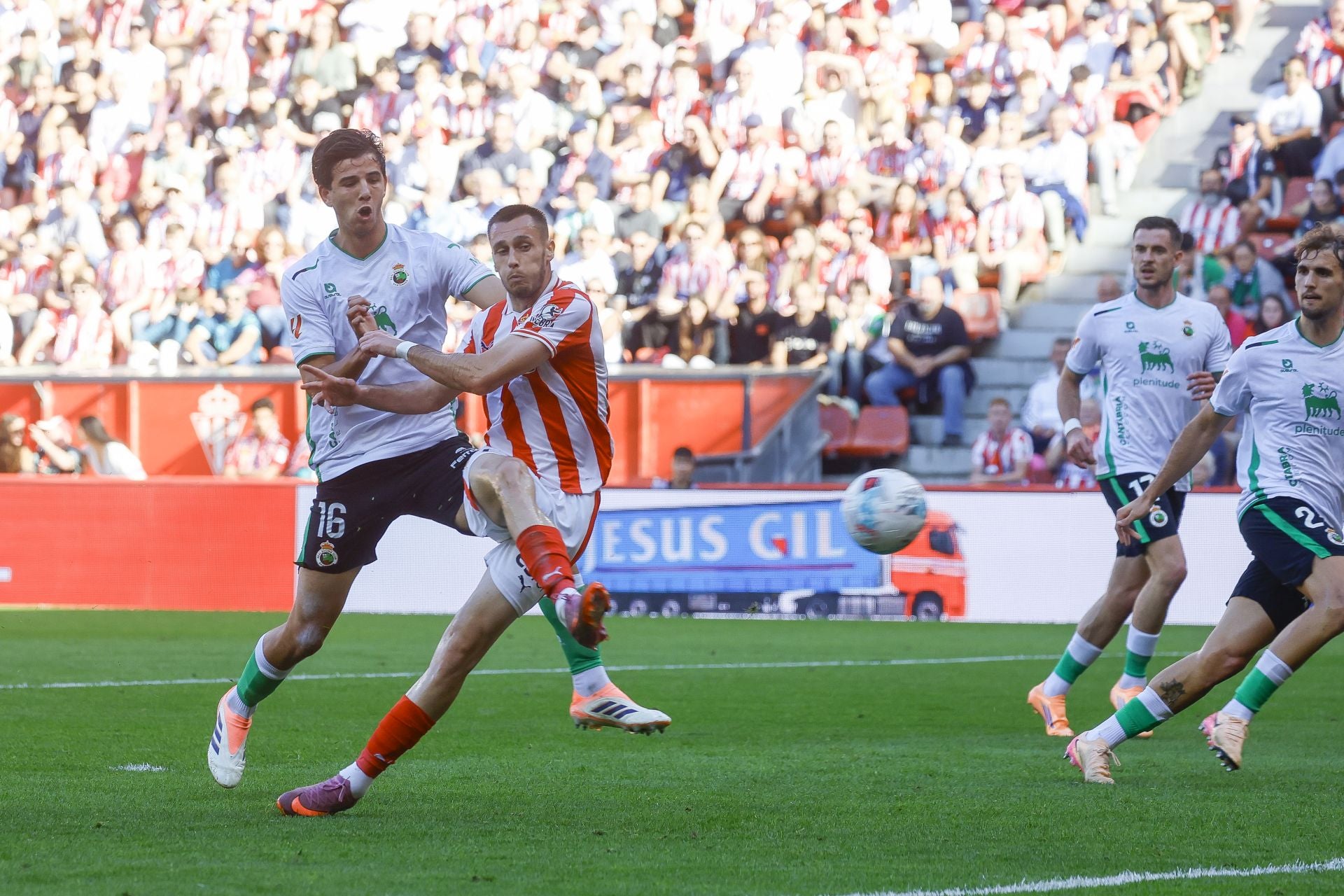 Las mejores imágenes del Sporting 2-1 Racing de Santander
