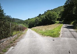 Una vista del entorno de San Pedro de Nora, donde concluirá el nuevo carril bici.