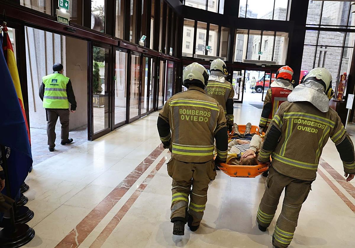 Desalojo en el Auditorio Príncipe Felipe de Oviedo por un simulacro de bomba
