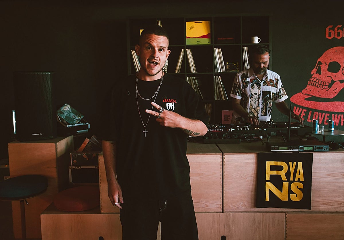 El rapero alicantino actuará acompañado de la Ocas.