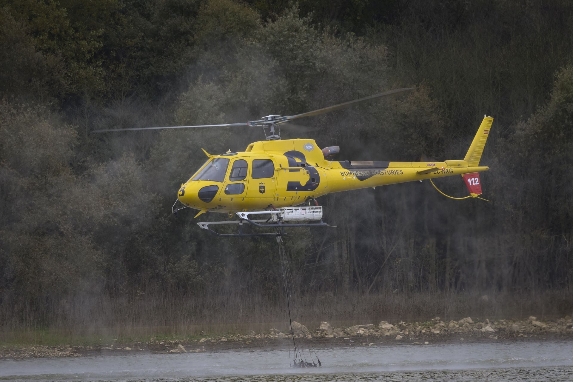 Incendio en el Monte Areo: el fuego arrasa varias hectáreas de vegetación